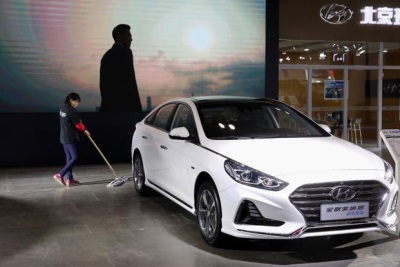 Hyundai Grandeur седан 2017 года